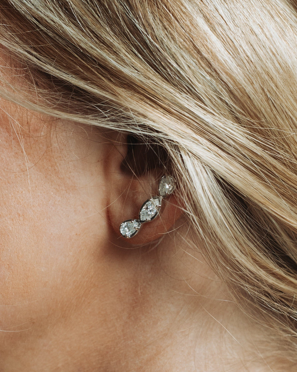 Boucles d'oreilles Jeanne portées, en plaqué argent
